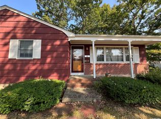 237 5th St, Saint James, NY 11780