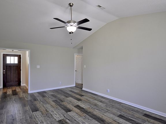 4th image of 1025 Hugh Hunter Rd