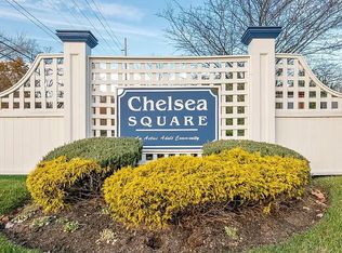 211 Potts Rd #14, Morganville, NJ 07751