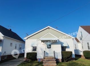 19203 Mohawk Ave, Cleveland, OH