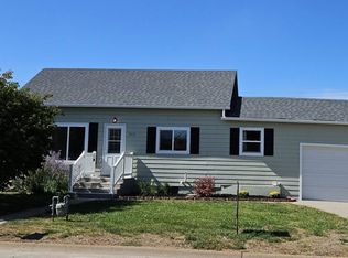 1319 E 4th St, Ogallala, NE 69153
