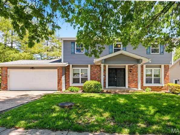 1302 Saltbox Dr, Chesterfield, MO 63017