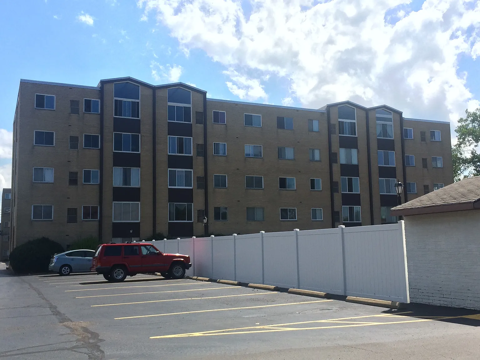 25735 Lorain Rd Unit 209 photo 1