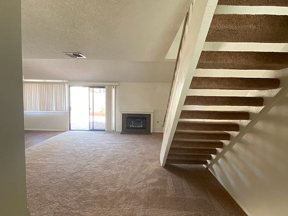 5th image of 1146 Strawberry Ln