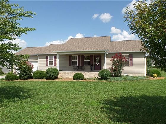 2nd image of 180 Derby Ln