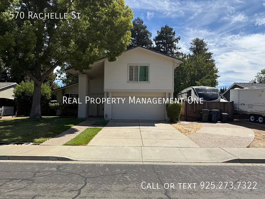 Gorgeous 4-Bedroom, 2.5 Bathroom Home in Highly Desirable Livermore Neighborhood — Photo 3
