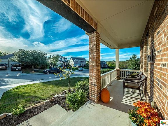 5th image of 2027 Belvedere Ct