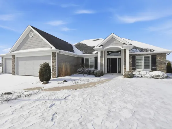 2974 Mediterra Ln, Fort Wayne, IN 46814