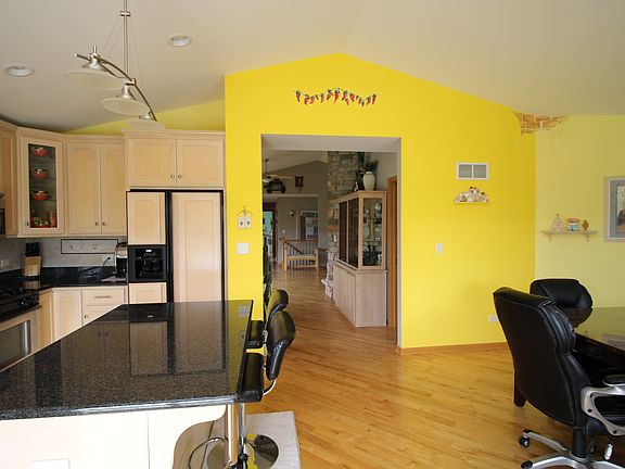 4th image of 15563 W Tyndall Ct