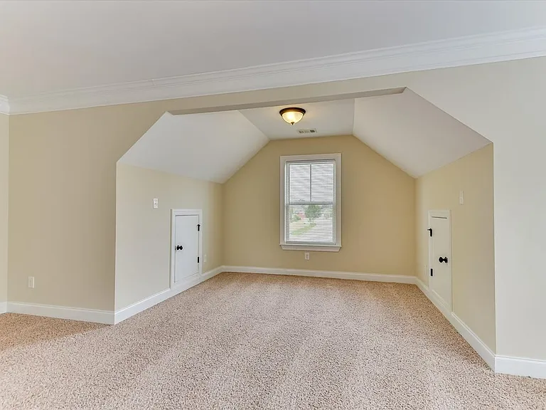 4215 Windslow Dr — Photo 41