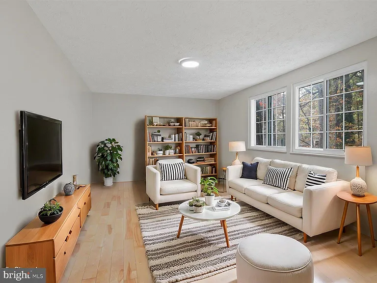 8463 Monarch Ct — Photo 25