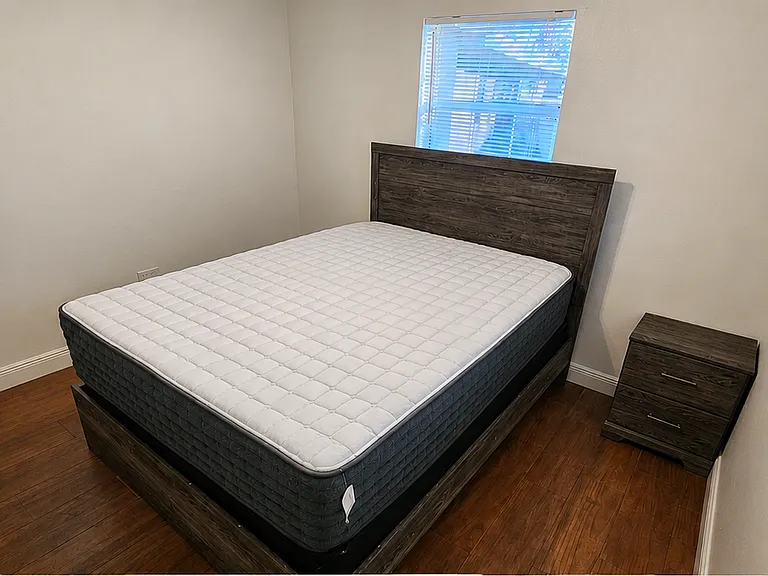 7334 Filbert Ln — Photo 23