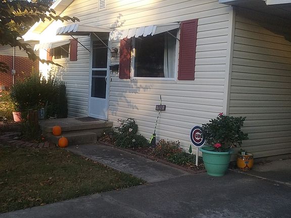 Full basement. Washer stays house
