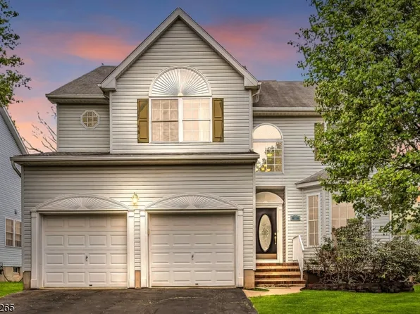 21 Murphy Dr, Bridgewater Twp., NJ 08807