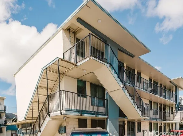 715 Umi St #3K, Honolulu, HI 96819