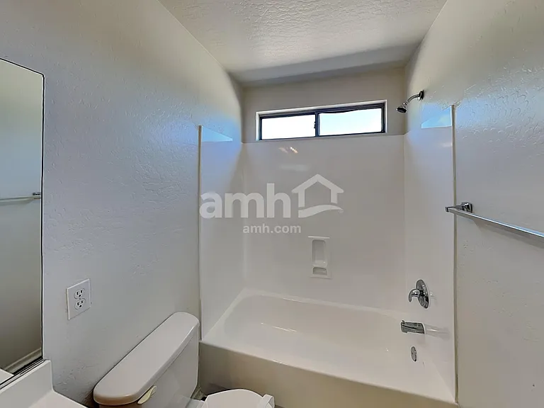 12438 W Windrose Dr — Photo 16