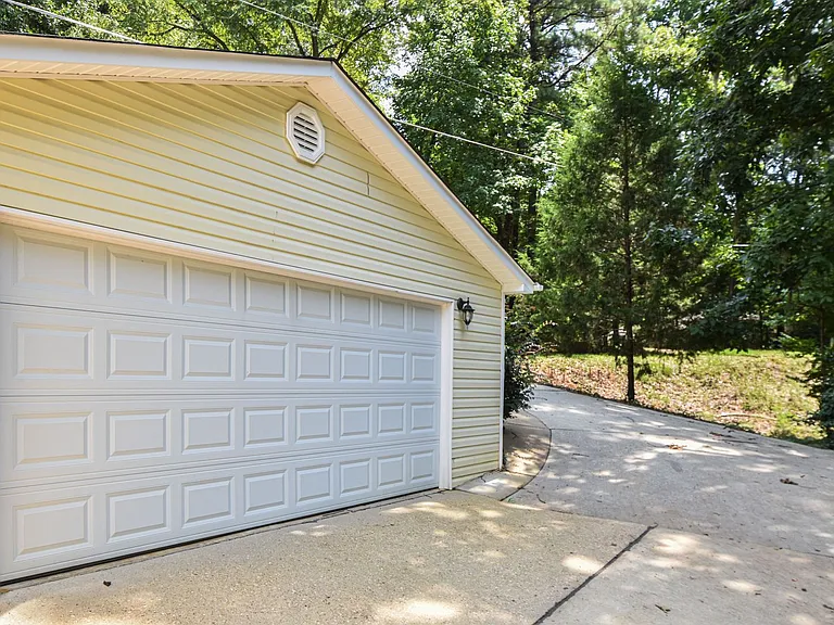 555 Shady Acres Dr — Photo 51