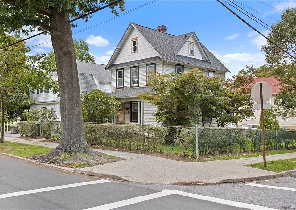 1st image of 225 Battle Ave