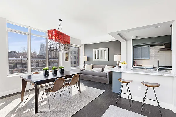 Sold by Compass | media 21