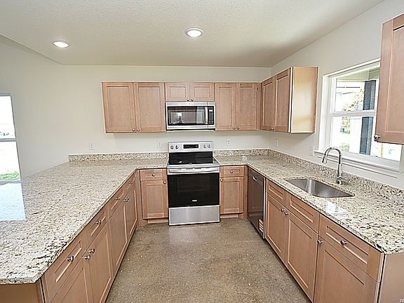 4th image of 720 Cimarron