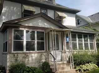 909 Marshall Ave, Saint Paul, MN 55104