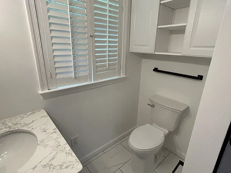 299 Flynn Dr — Photo 8