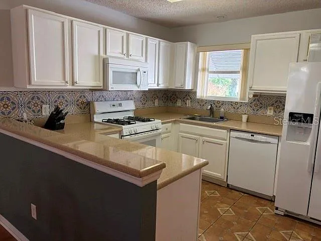 17663 SE 92nd Grantham Ter — Photo 5