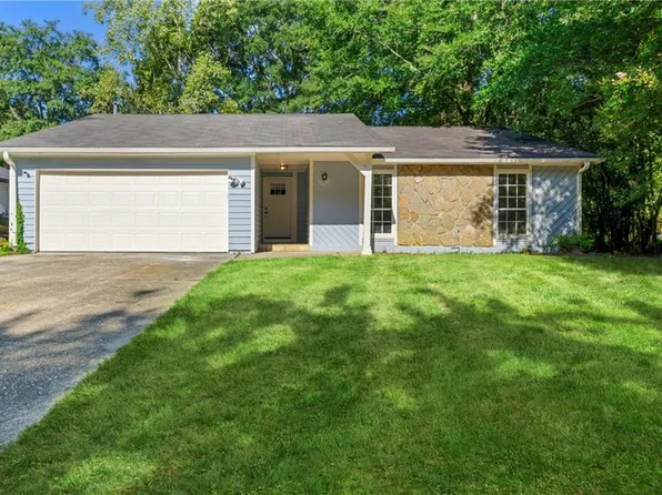 8663 Cedar Creek Rdg, Riverdale, GA 30274