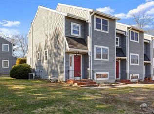 622 Knapps Hwy #622, Fairfield, CT 06825