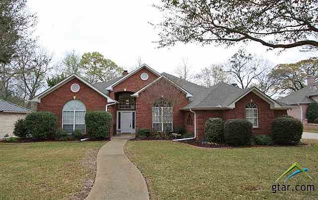 1st image of 4122 Pinecreek Dr
