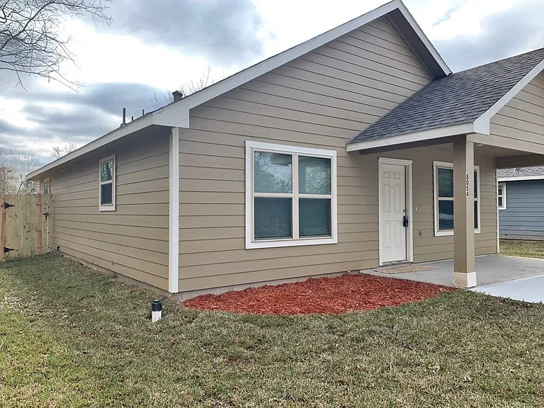 7801 Angus St — Photo 18