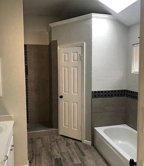 913 Chartrand Ct — Photo 8