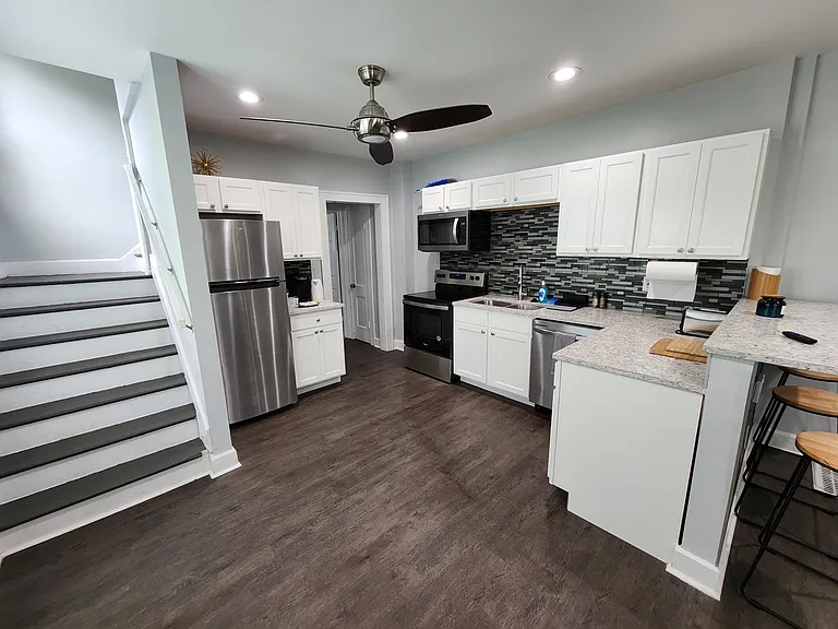 4651 Hinesley Ave — Photo 5