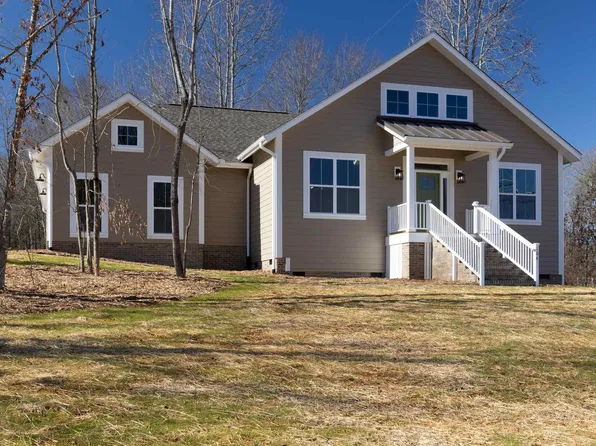 104 Lipizzaner Ct, Pelzer, SC 29669