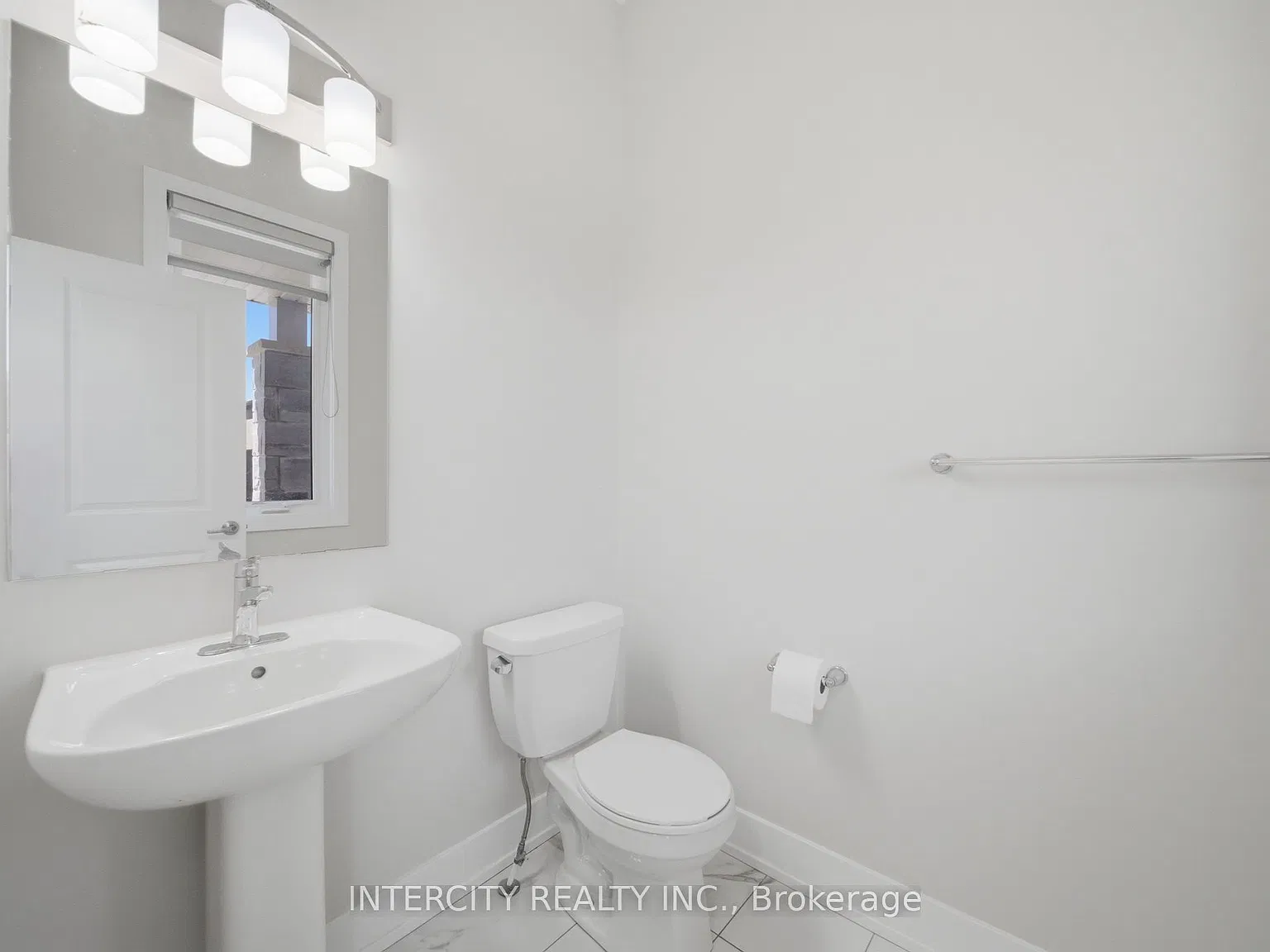 3 bed, $2,900 — Photo 4