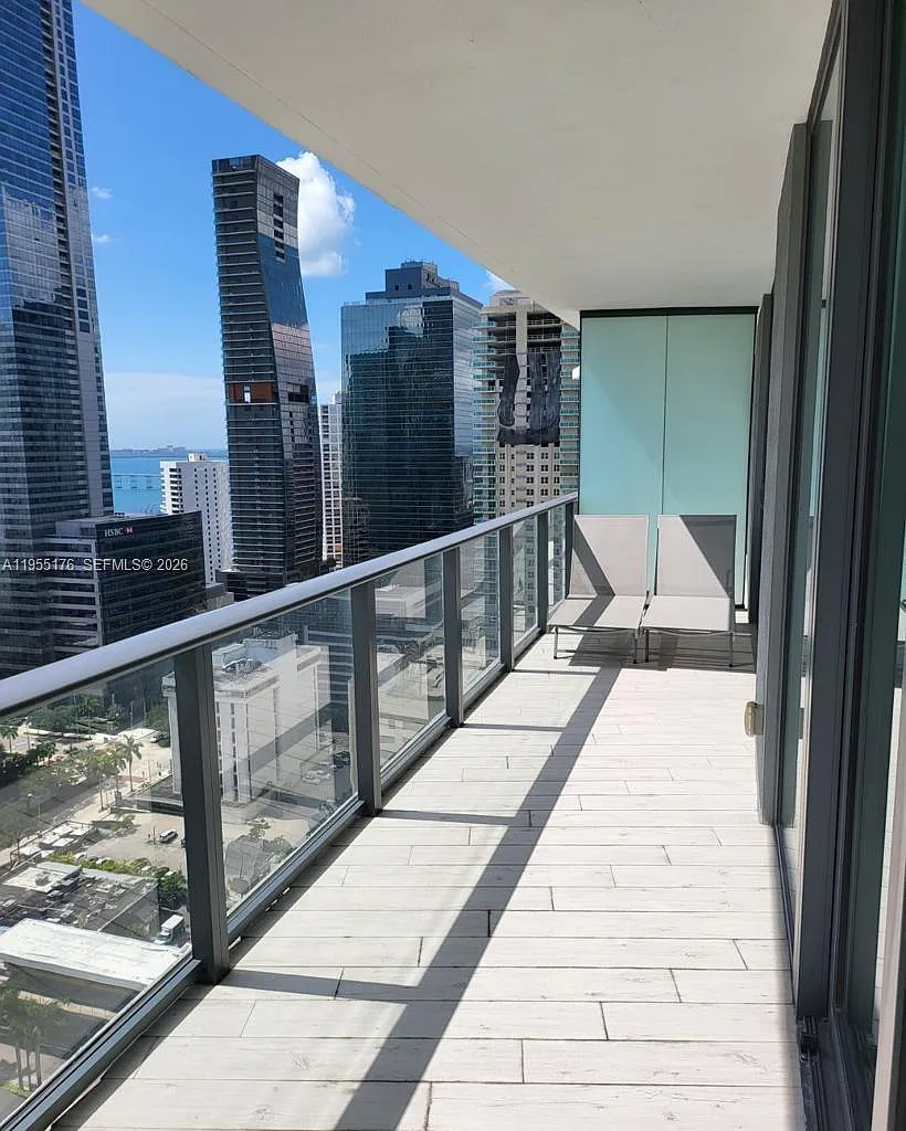 1300 S Miami Avenue Condo — Photo 2