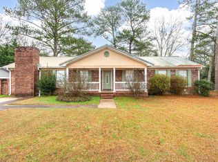 100 Holiday Estates Dr, Cropwell, AL 35054