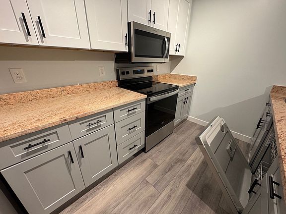 5th image of 310 Barnstable Rd #308