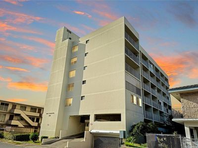 2122 Lime St APT 604, Honolulu, HI, 96826