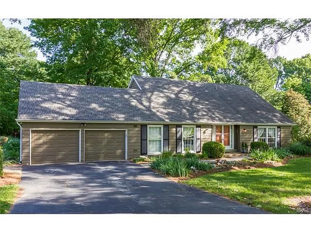 256 Ridge Trail Dr photo 1