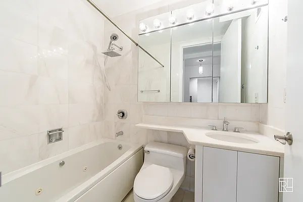 Rented by Compass | media 13