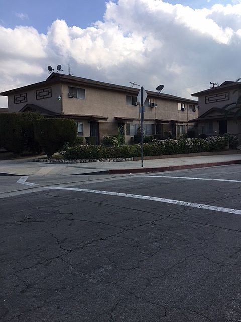 1st image of 628 E Italia St APT 3