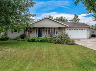 5810 Vesper Dr, South Beloit, IL 61080