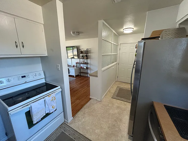 718 Randall St #718 — Photo 7