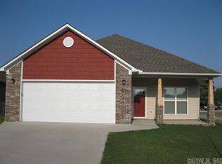 1800 S Spring St, Stuttgart, AR 72160