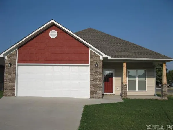 1800 S Spring St, Stuttgart, AR 72160