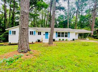 5426 Hartsdale Dr, Jackson, MS 39211