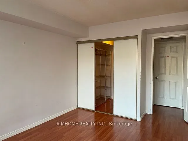 175 Bamburgh Cir #906 — Photo 9