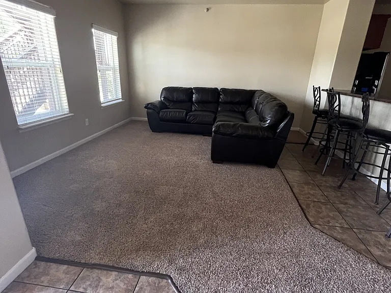1510 Glenwood Ave #100-A — Photo 2