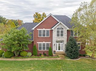 3004 Grey Wolf Cv, New Albany, IN 47150